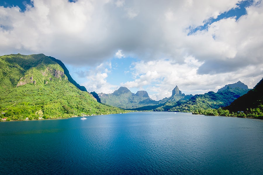 Travel Society Tahiti 2025